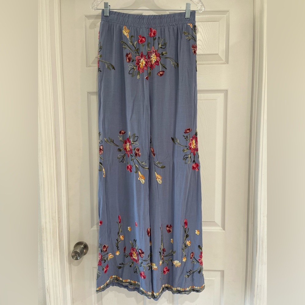 Liv Los Angeles Floral Embroidered wide Leg Pants
